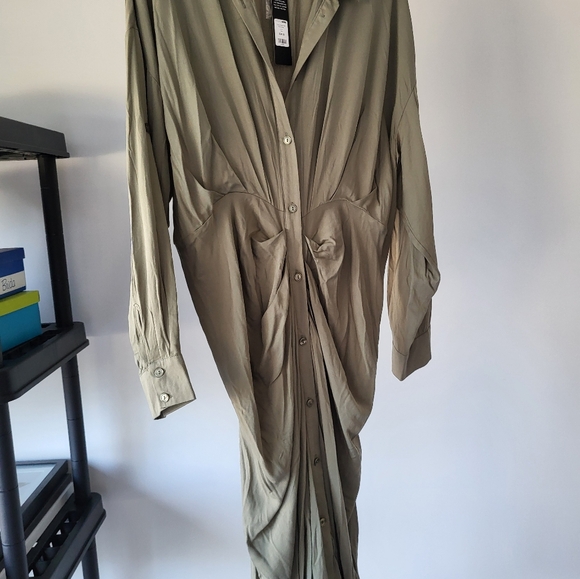 NWT FASHION NOVA DRESS - Picture 4 of 4